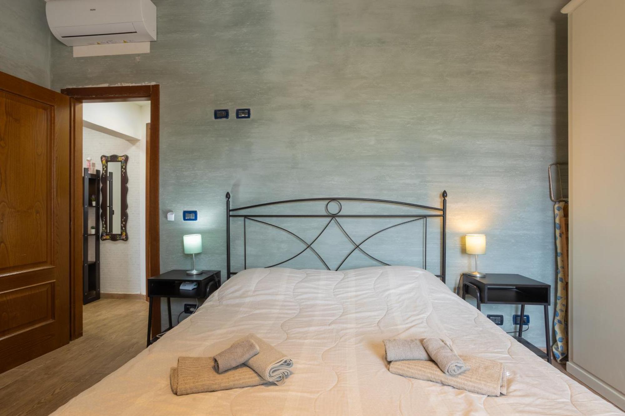 L'Originario Salviano Family Apartment Ліворно Екстер'єр фото